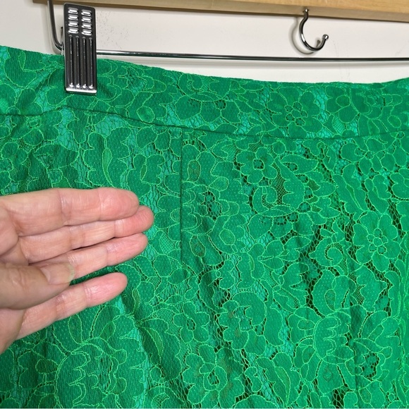 FLORAL LACE PENCIL SKIRT feminine office holiday party - Picture 6 of 11